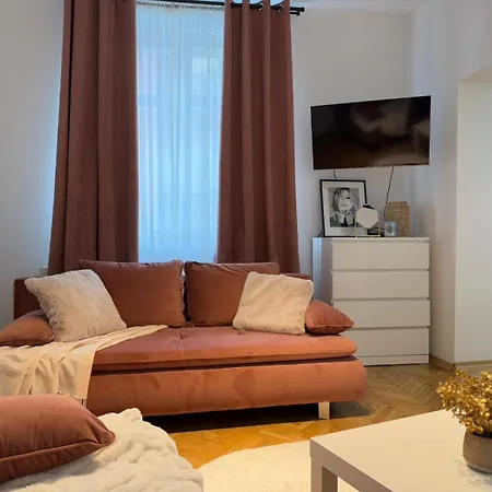 Kobiela Ktw Center * Κατοβίτσε