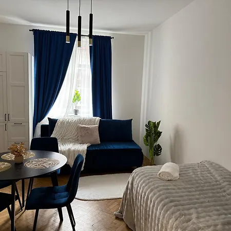 Kobiela Ktw Center * Κατοβίτσε